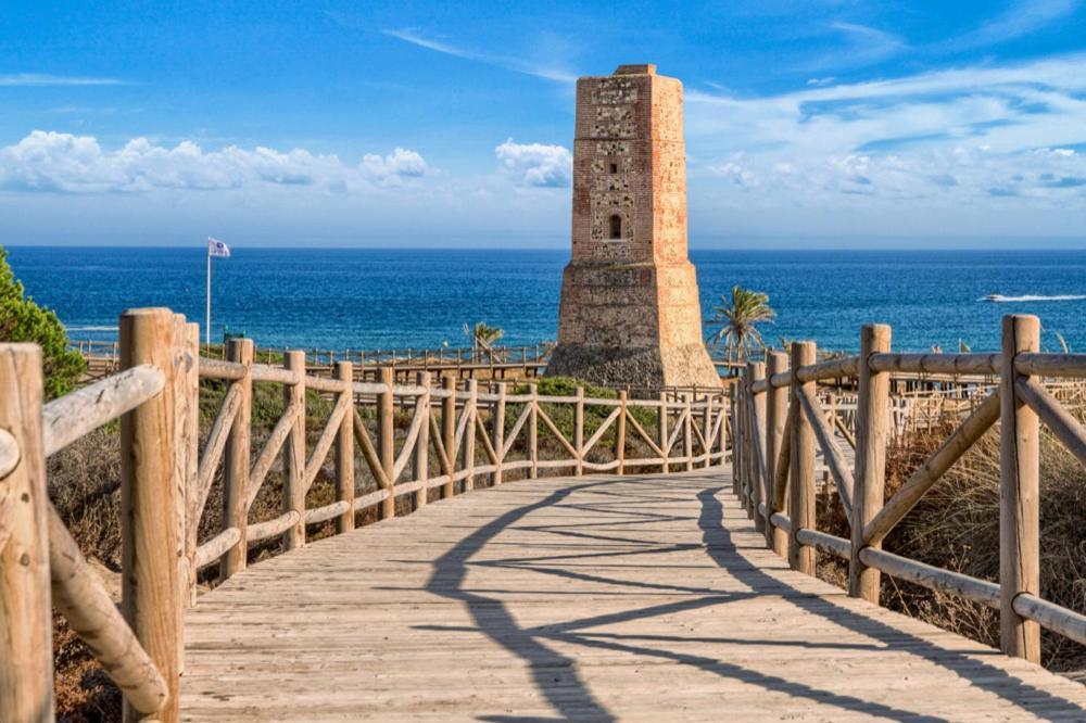 300M To The Beach ! ميخاس المظهر الخارجي الصورة